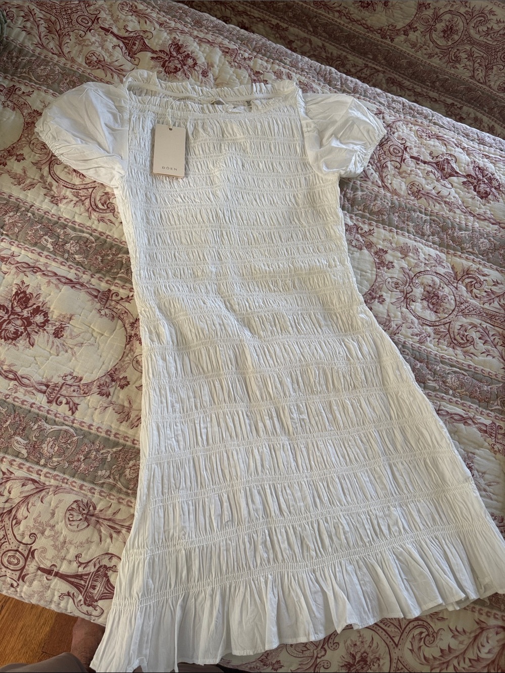 DÔEN charming fitted bodice dress Rizzo